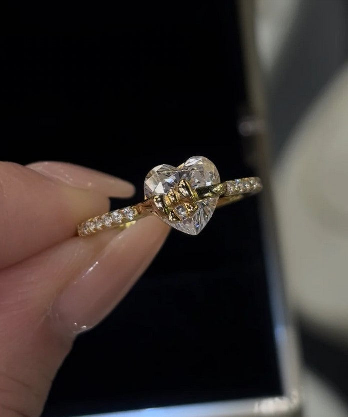 Brilary™ |  GOLD 'HEART & BOW' STERLING SILVER RING